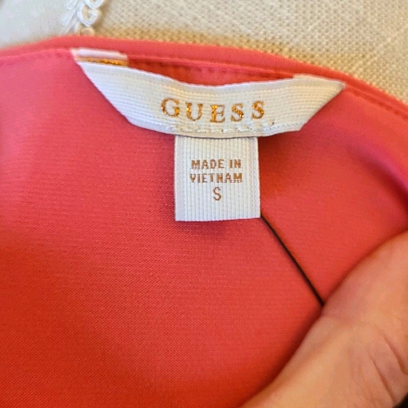 NWT GUESS DRESS "S" - Picture 8 of 9
